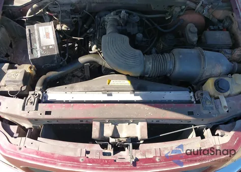 1998 Ford F-150 Lariat/Standard/Xl/Xlt from USA, damaged, VIN 1FTZX1768WKB39177